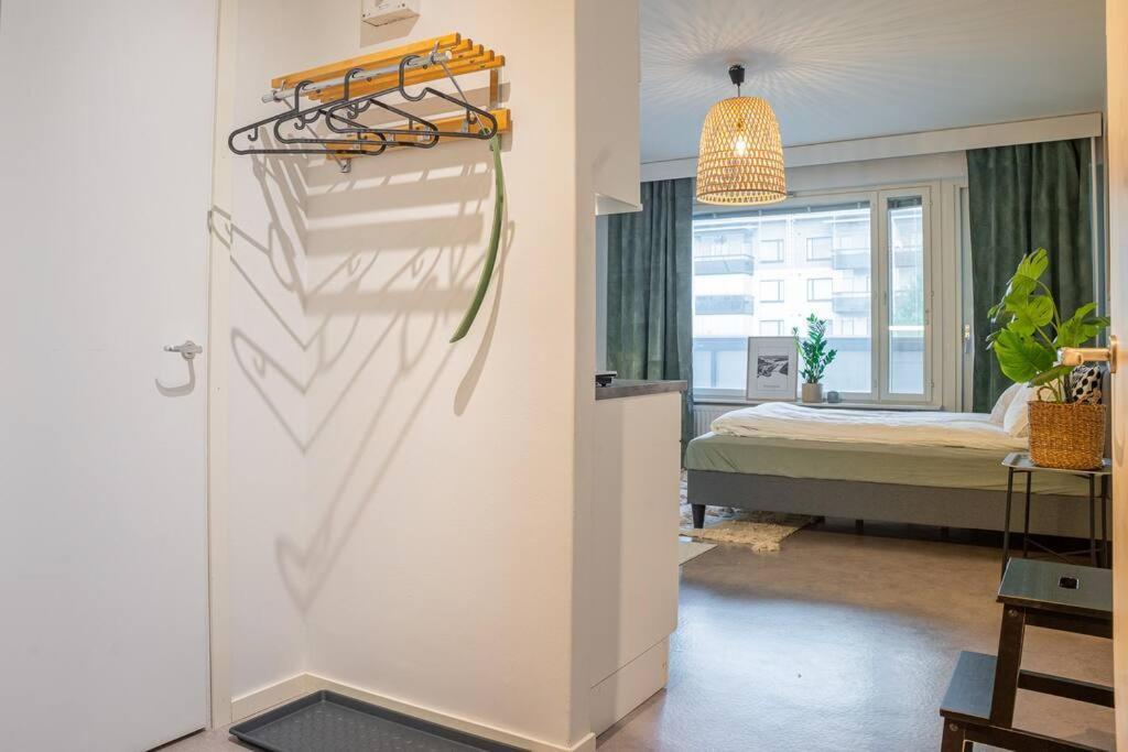 Arctic Downtown Dream: Cozy City Studio Рованиеми Экстерьер фото